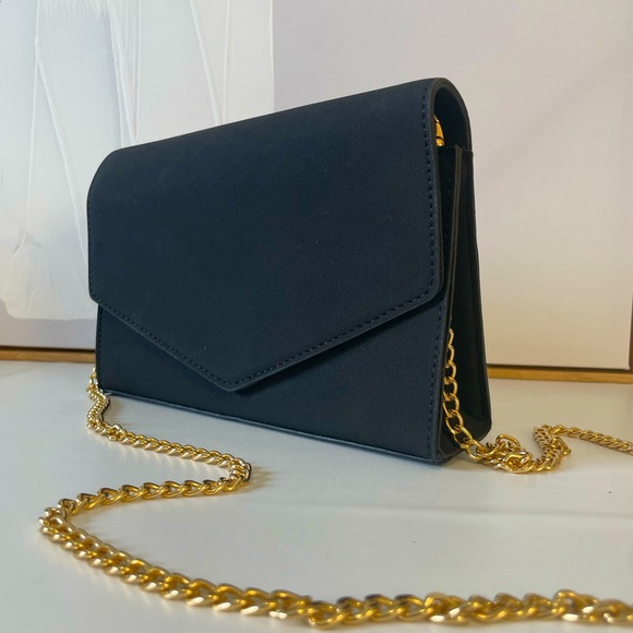 unbranded Bags Unbranded Beautiful Black Clutch With Gold Chain